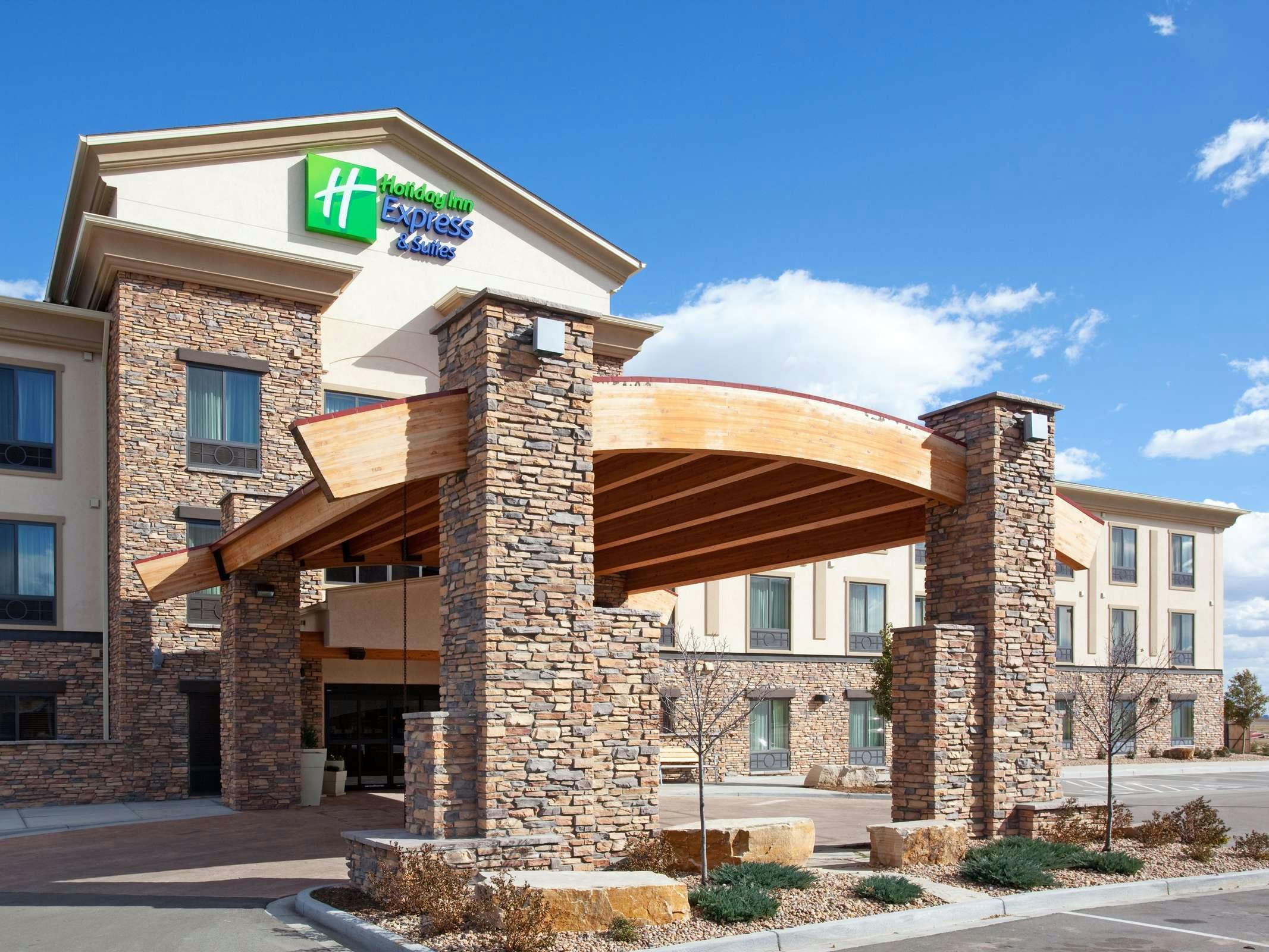 Holiday Inn Express Hotel & Suites Loveland