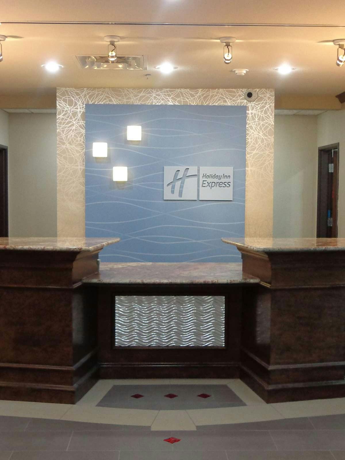 Hotel Holiday Inn Express Hotel & Suites Lubbock South photo 5