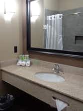 Hotel Holiday Inn Express Hotel & Suites Lubbock South photo 2
