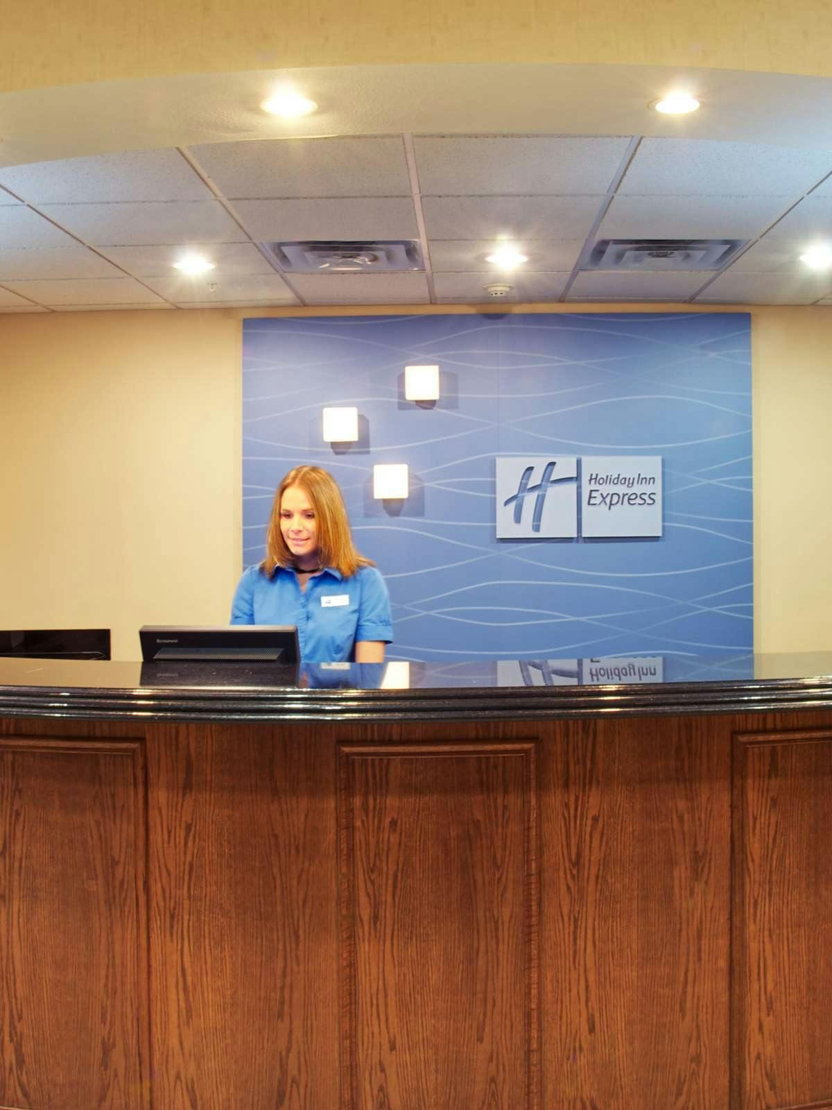Hotel Holiday Inn Express Hotel & Suites Lufkin South photo 4