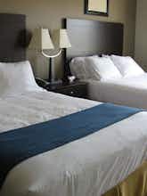 Hotel Holiday Inn Express Hotel & Suites Malone photo 1