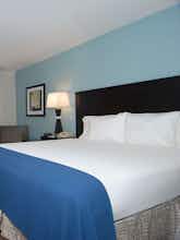 Hotel Holiday Inn Express Hotel & Suites Marana photo 1