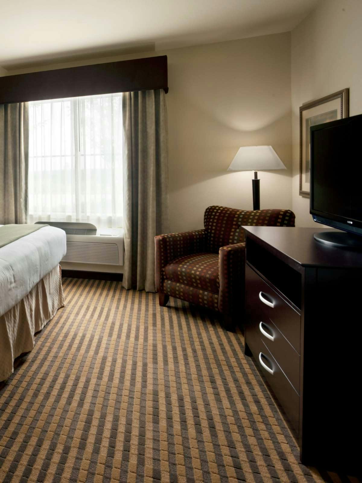 Hotel Holiday Inn Express Hotel & Suites Marble Falls photo 2