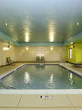 Hotel Holiday Inn Express Hotel & Suites Marion photo 5