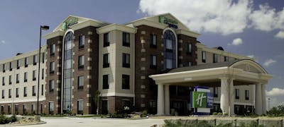 Holiday Inn Express Hotel & Suites Marion