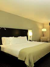 Hotel Holiday Inn Express Hotel & Suites Marion photo 1