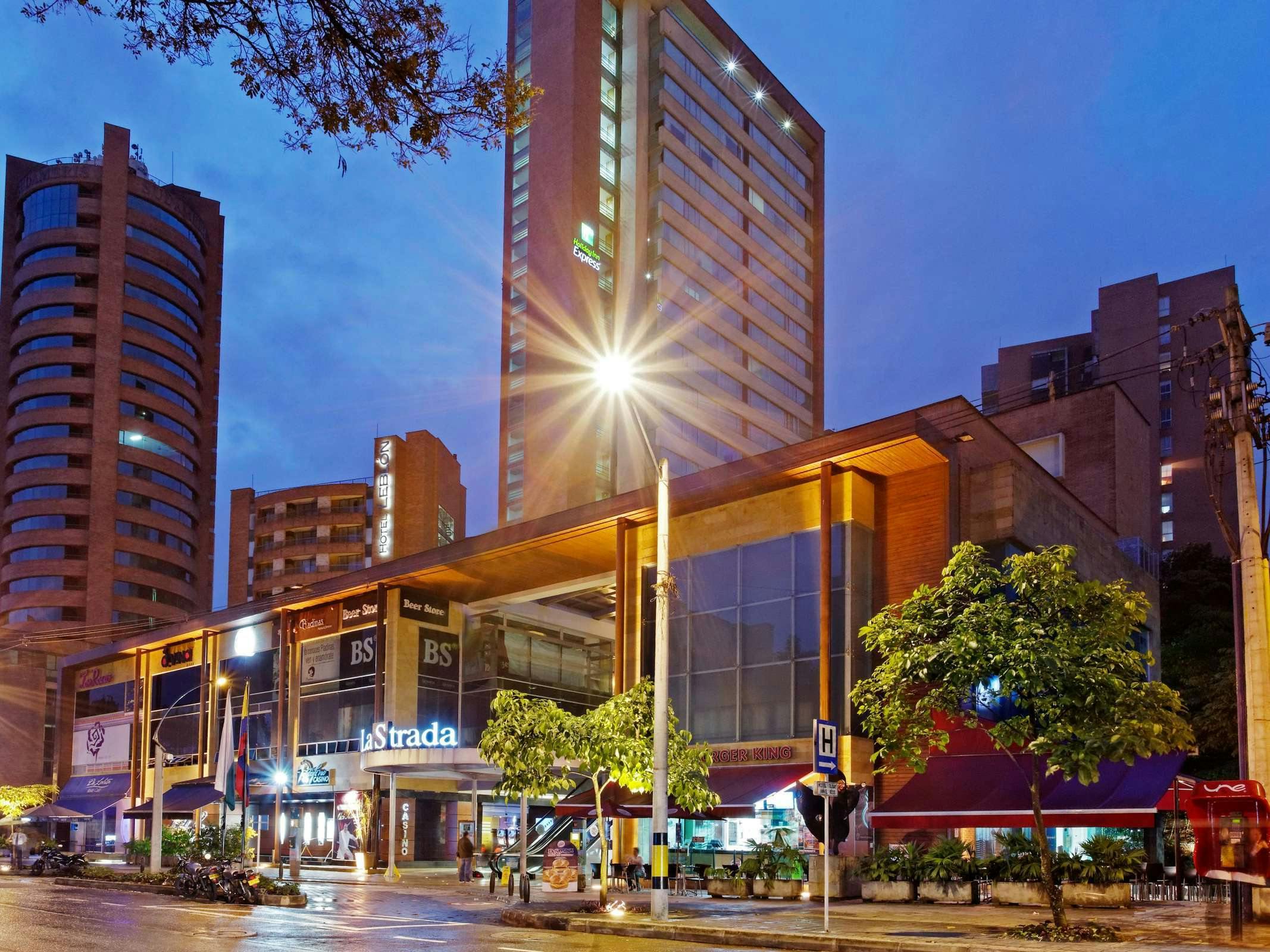 Holiday Inn Express Hotel & Suites Medellin