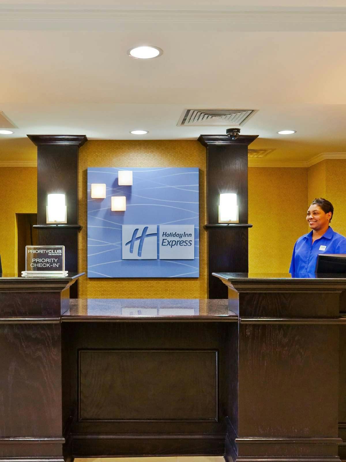 Hotel Holiday Inn Express Hotel & Suites Memphis Germantown photo 4