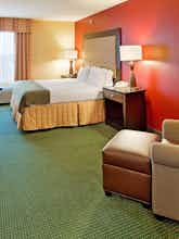 Hotel Holiday Inn Express Hotel & Suites Norfolk photo 1