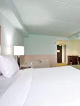 Hotel Holiday Inn Express Hotel & Suites Norfolk photo 1