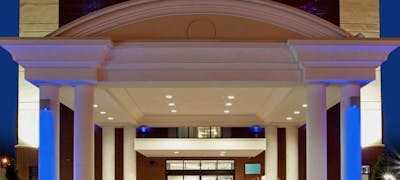 Holiday Inn Express Hotel & Suites Norfolk