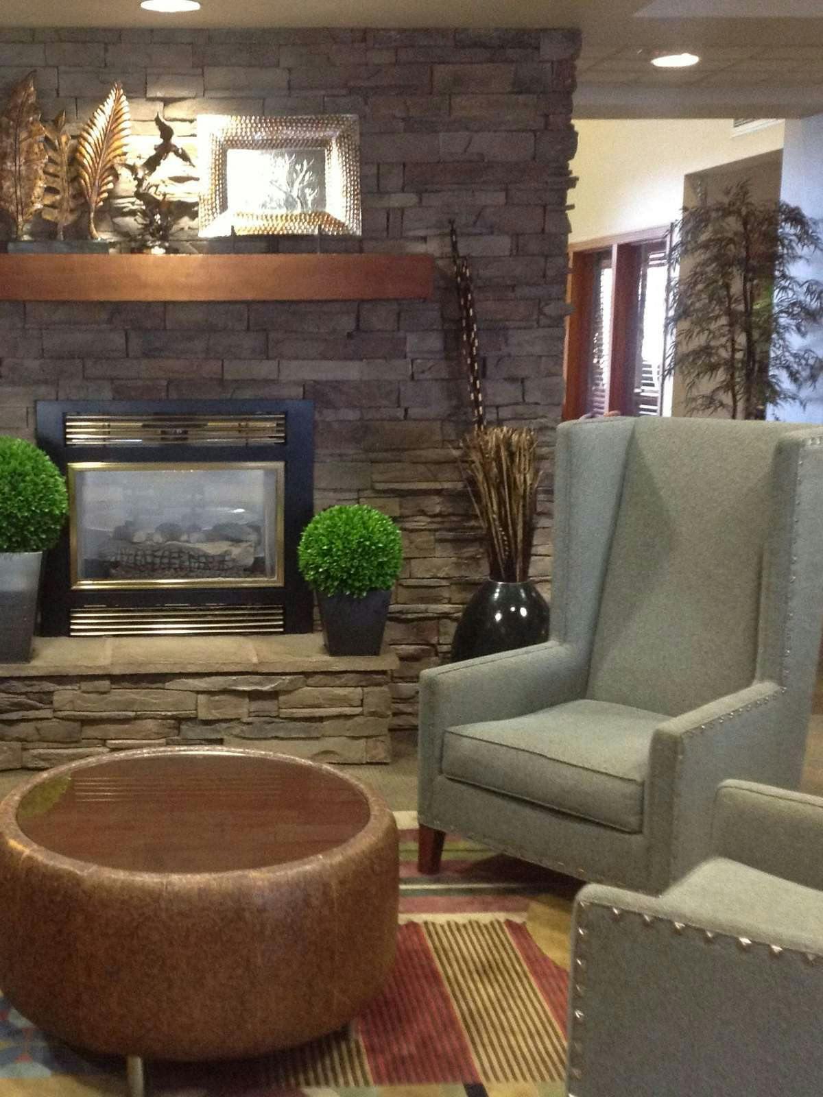 Hotel Holiday Inn Express Hotel & Suites Bozeman West photo 3