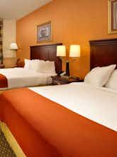 Hotel Holiday Inn Express Hotel & Suites Chambersburg photo 1