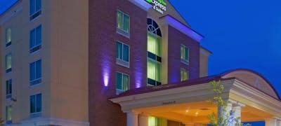 Holiday Inn Express Hotel & Suites Chaffee Jacksonville West