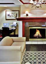 Hotel Holiday Inn Express Hotel & Suites Cedar Rapids photo 3