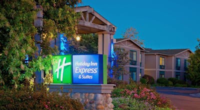 Holiday Inn Express Hotel & Suites Carpinteria