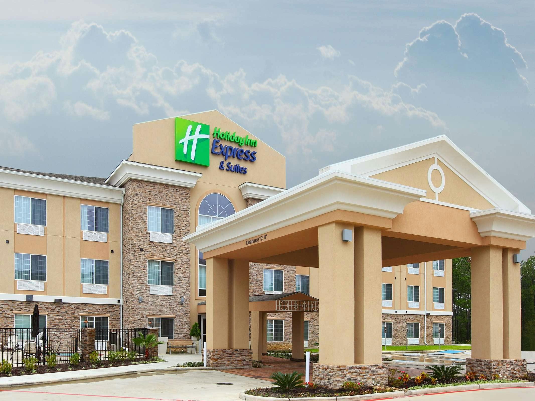 Holiday Inn Express Hotel & Suites Carthage