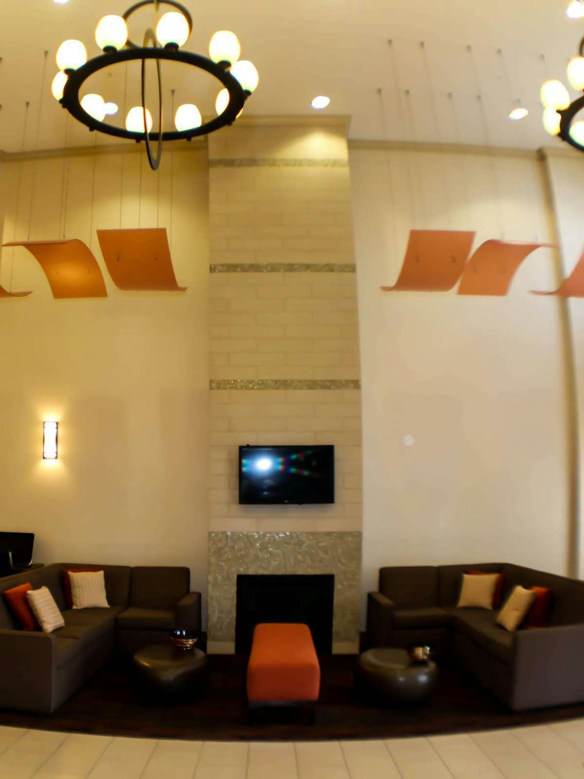 Hotel Holiday Inn Express Hotel & Suites Carmel photo 4