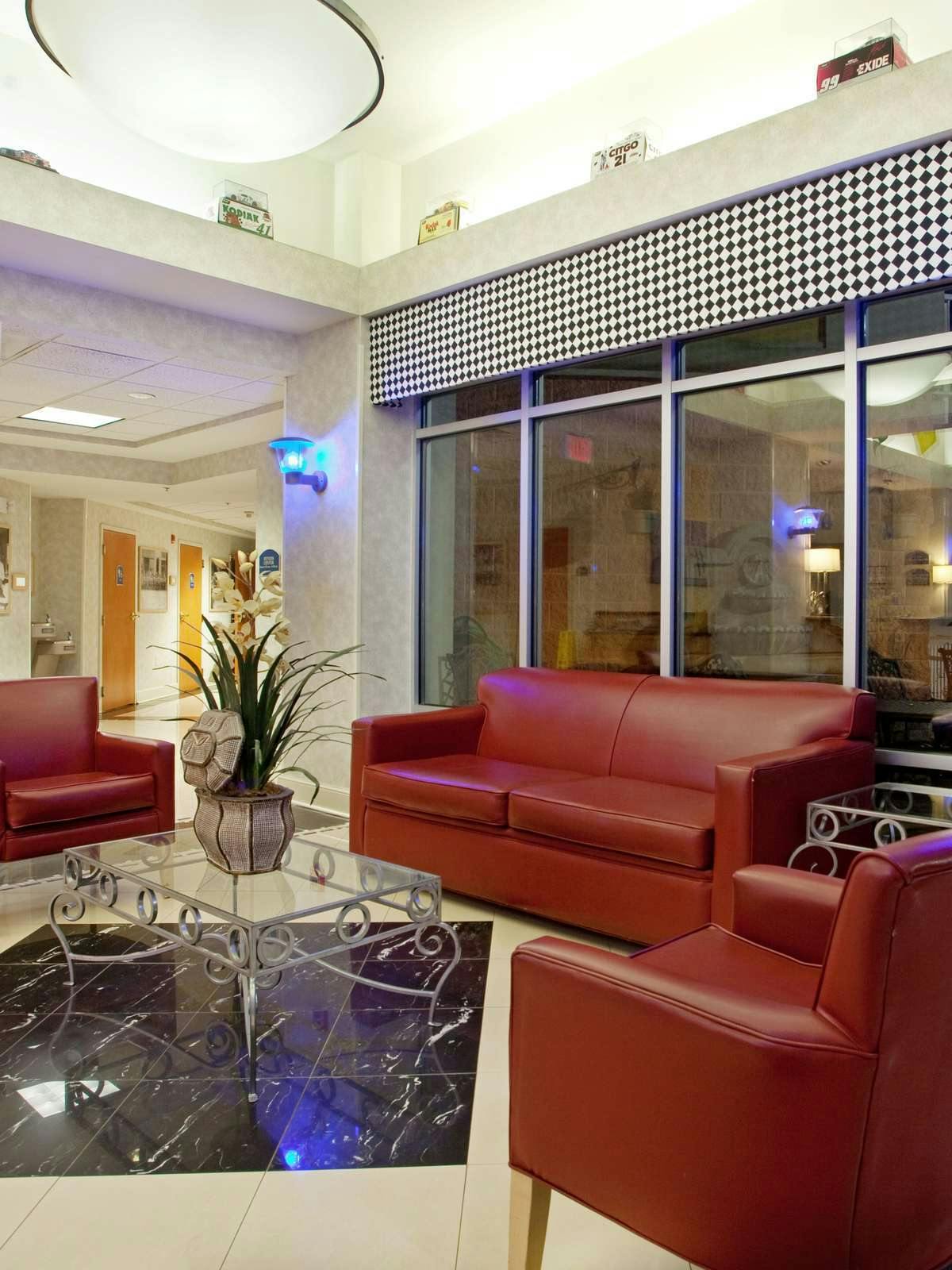 Hotel Holiday Inn Express Hotel & Suites Mooresville Lake Norman photo 4