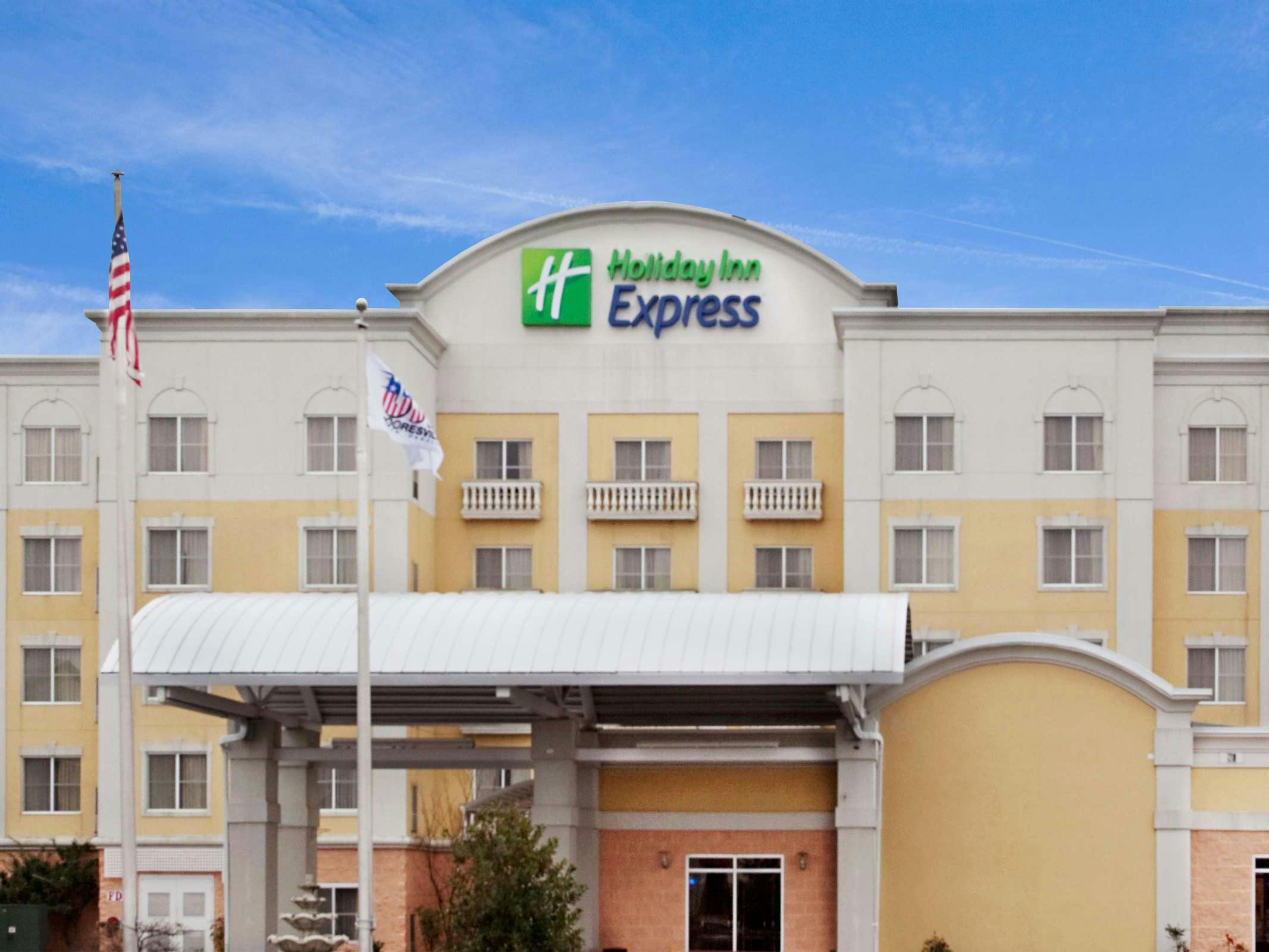 Holiday Inn Express Hotel & Suites Mooresville Lake Norman