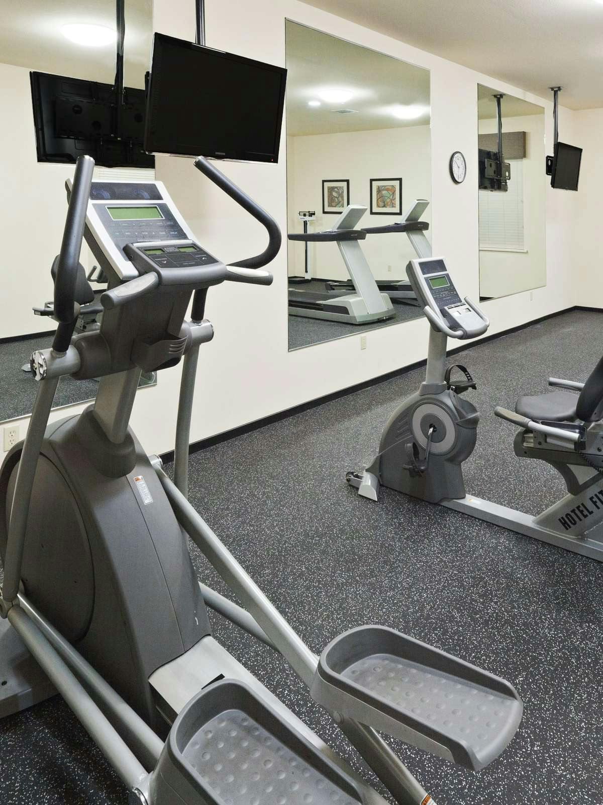 Hotel Holiday Inn Express Hotel & Suites Oklahoma City NW Quail Springs photo 5