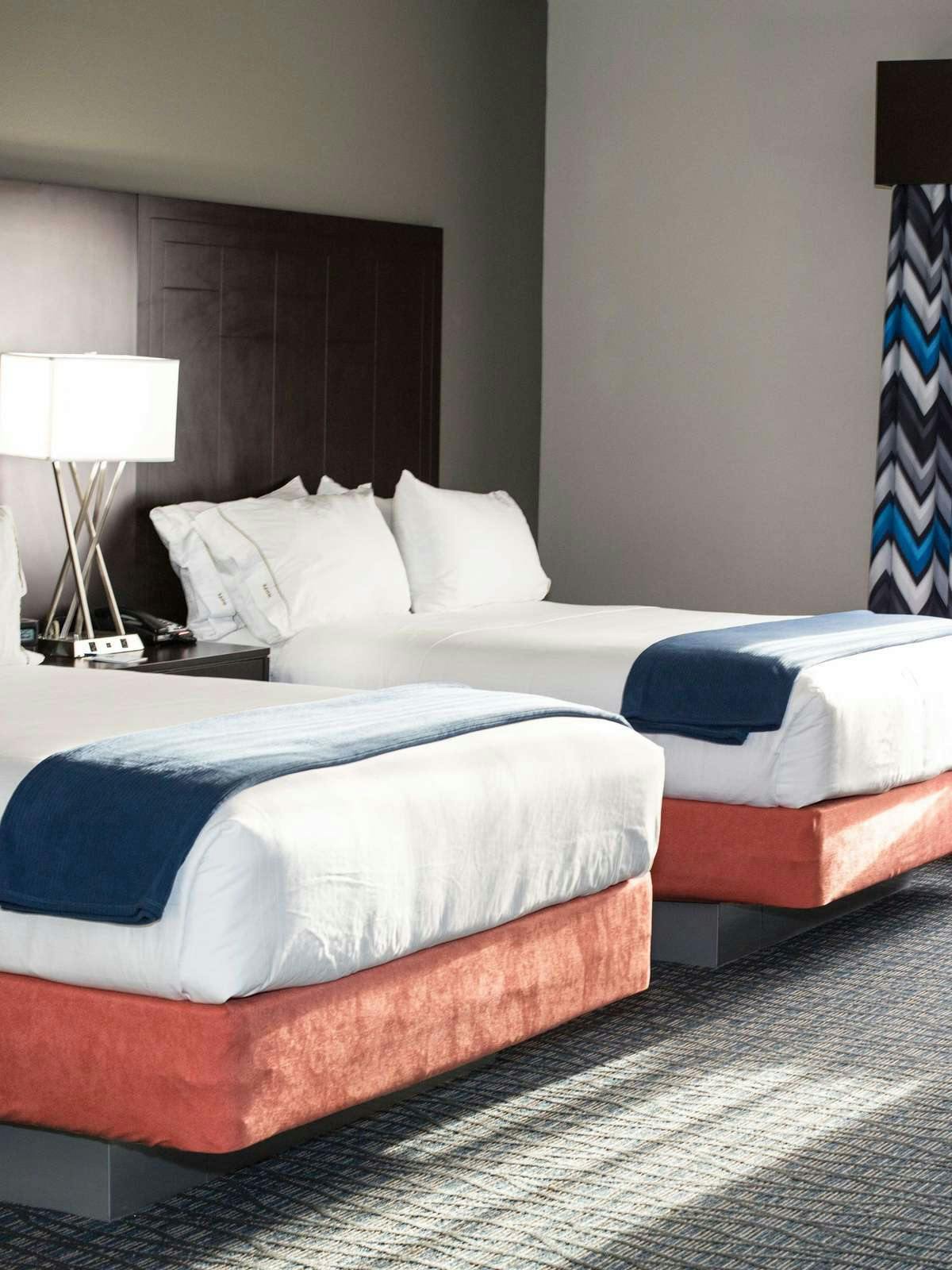 Hotel Holiday Inn Express Hotel & Suites Oklahoma City Southeast I 35 photo 1