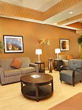 Hotel Holiday Inn Express Hotel & Suites Bossier City photo 3
