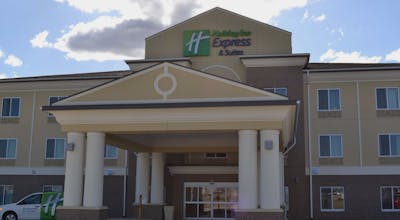 Holiday Inn Express Hotel & Suites Northwood