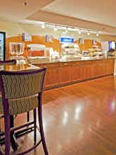 Hotel Holiday Inn Express Hotel & Suites Bradenton West photo 5