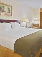 Hotel Holiday Inn Express Hotel & Suites Bradenton West photo 1