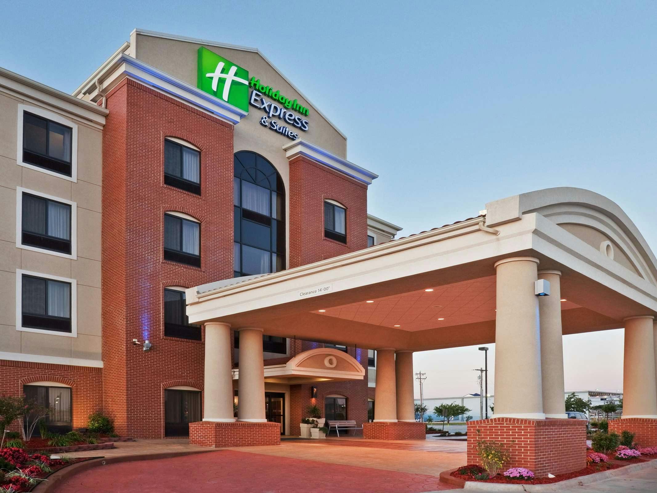 Holiday Inn Express Hotel & Suites Oklahoma City West Yukon