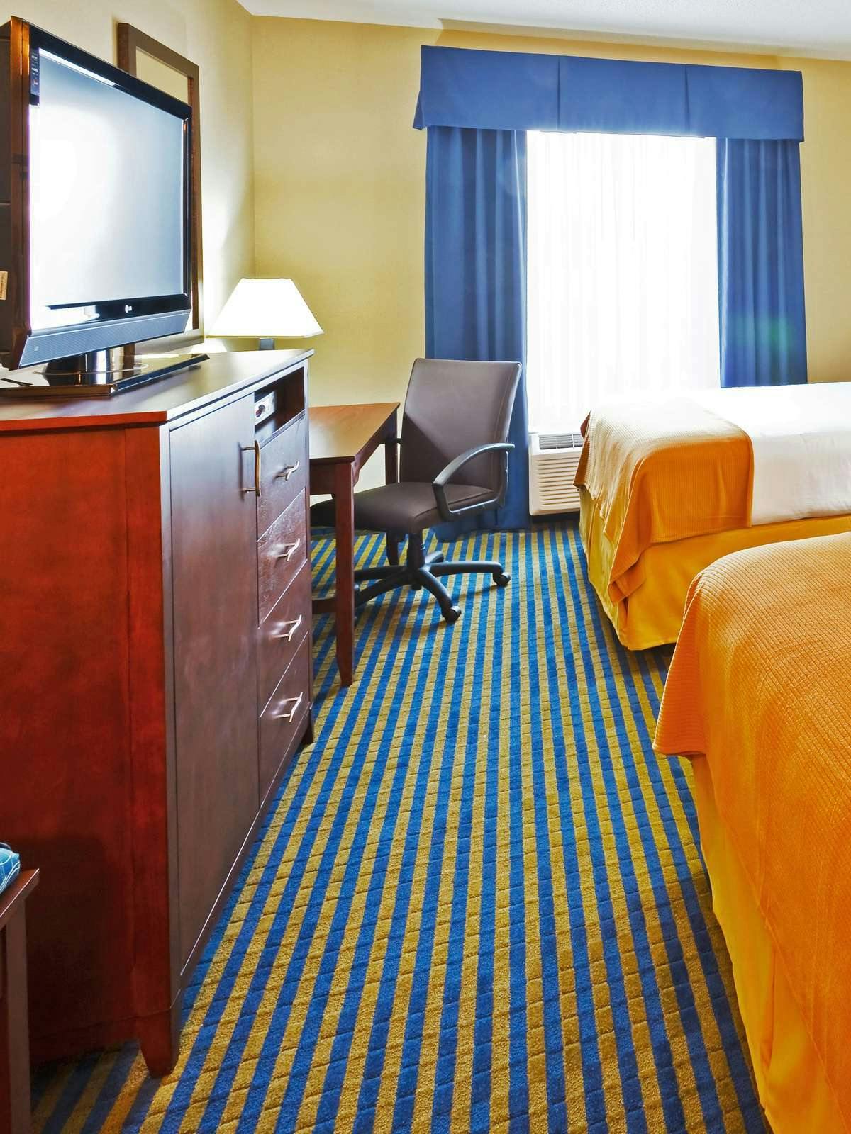 Hotel Holiday Inn Express Hotel & Suites Ooltewah Springs Chattanooga photo 2