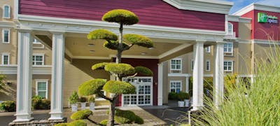 Holiday Inn Express Hotel & Suites Astoria