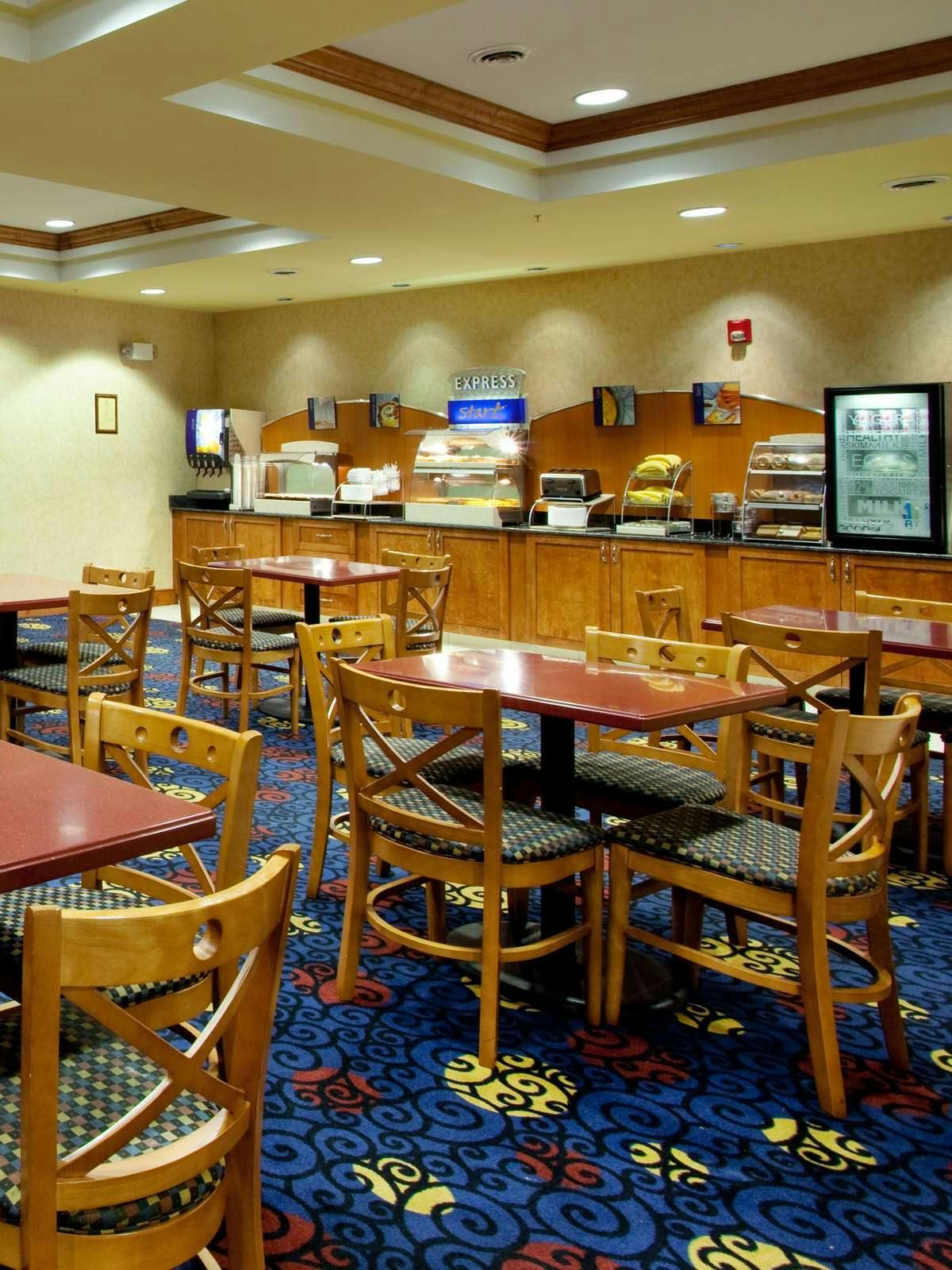 Hotel Holiday Inn Express Hotel & Suites Ashland photo 5