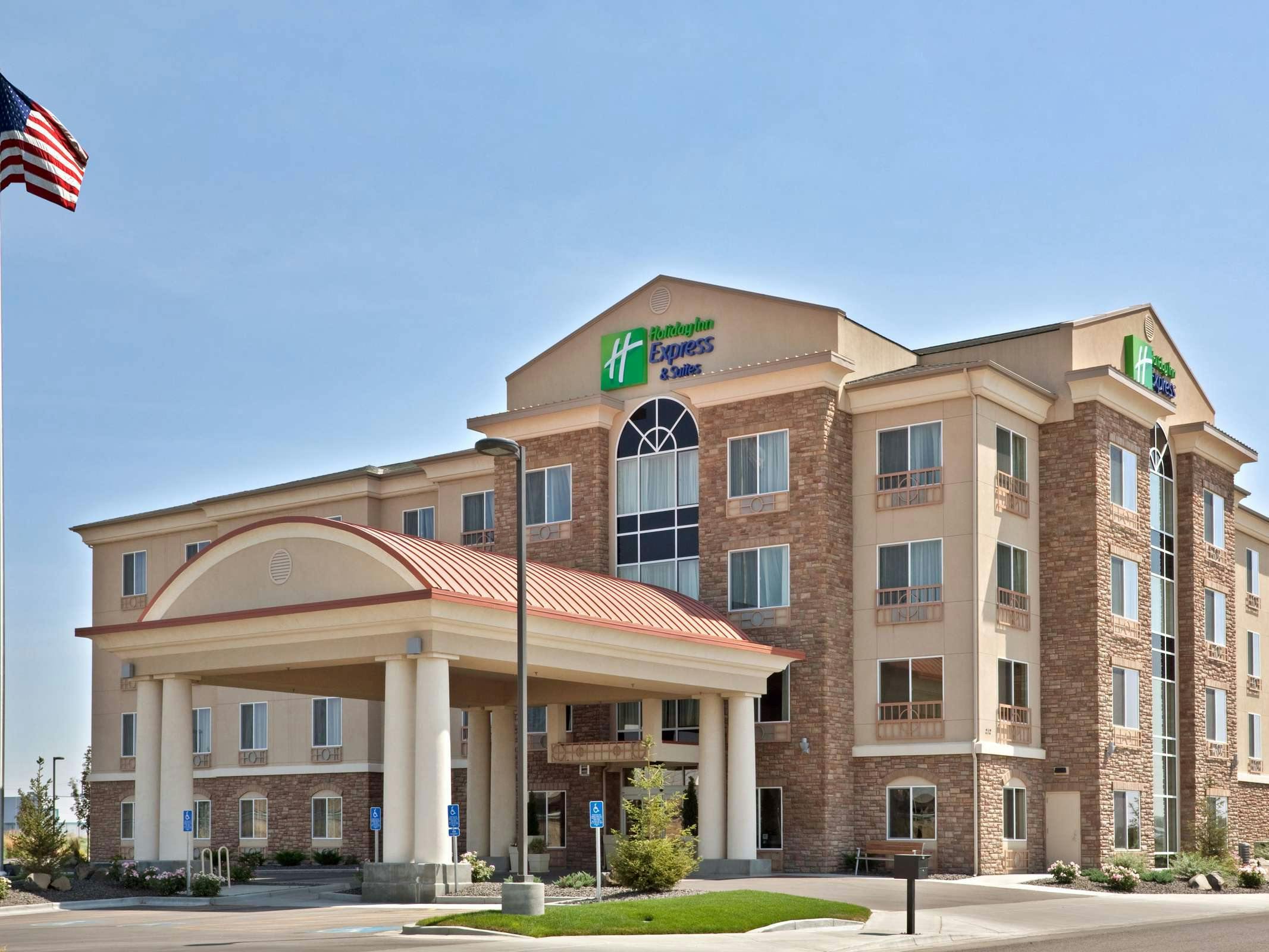 Holiday Inn Express Hotel & Suites Ontario