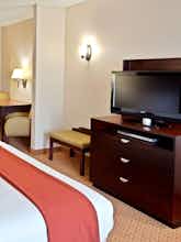 Hotel Holiday Inn Express Hotel & Suites Ontario photo 2