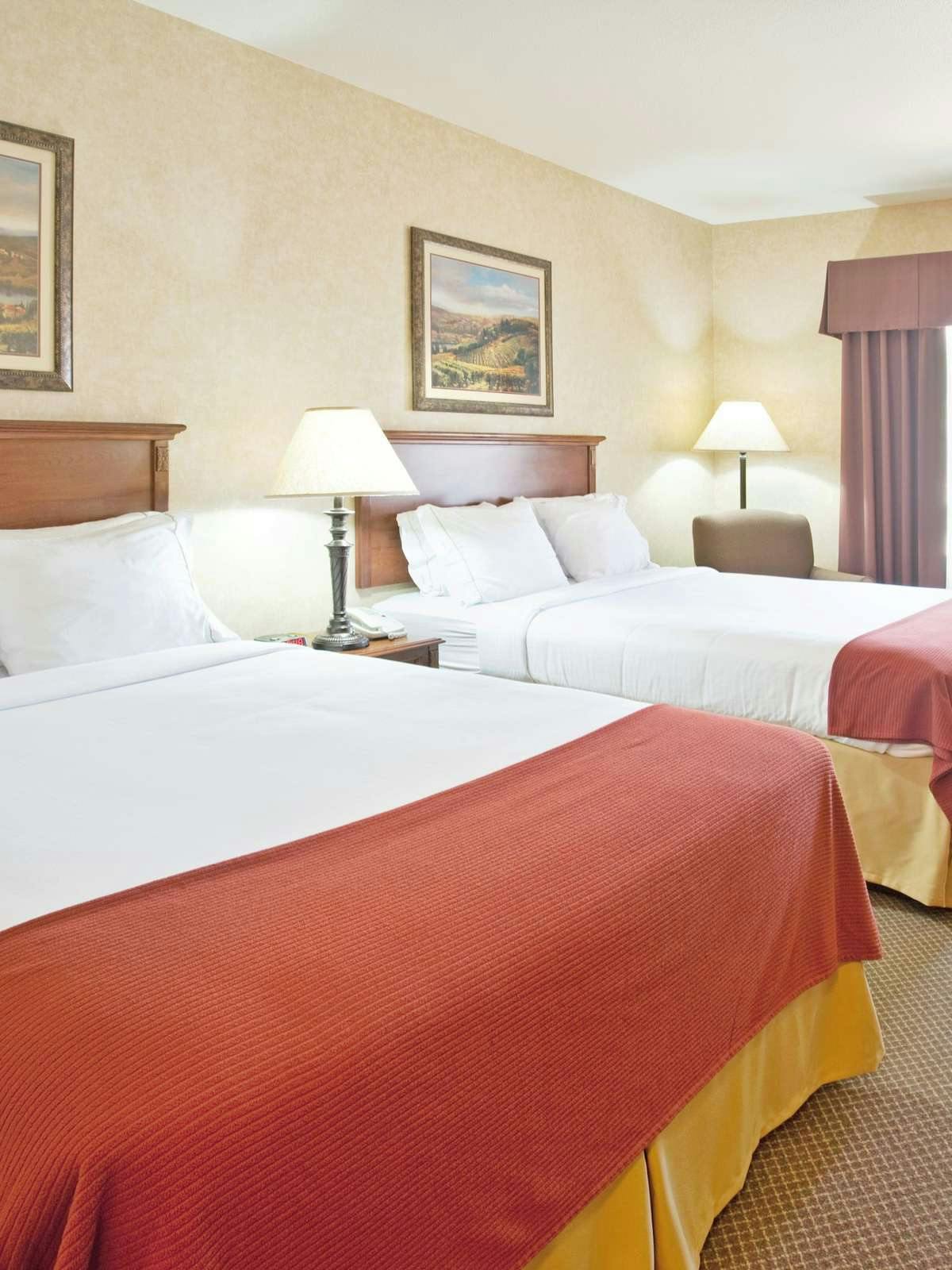 Hotel Holiday Inn Express Hotel & Suites Barstow photo 1