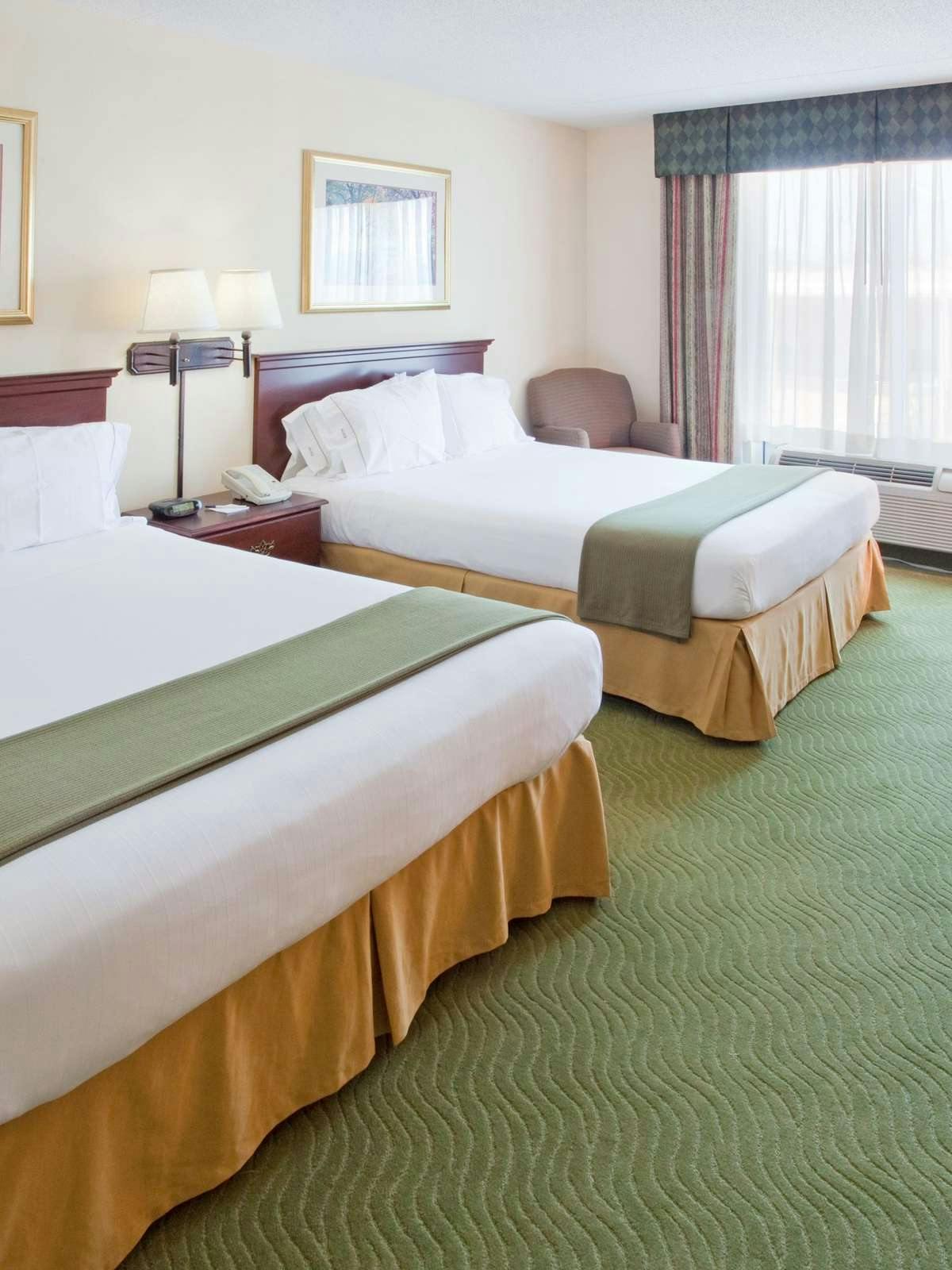 Hotel Holiday Inn Express Hotel & Suites Spartanburg photo 1