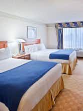 Hotel Holiday Inn Express Hotel & Suites Tacoma photo 1