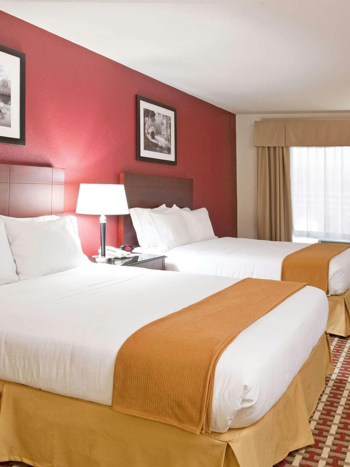 Hotel Holiday Inn Express Hotel & Suites OSU photo 1