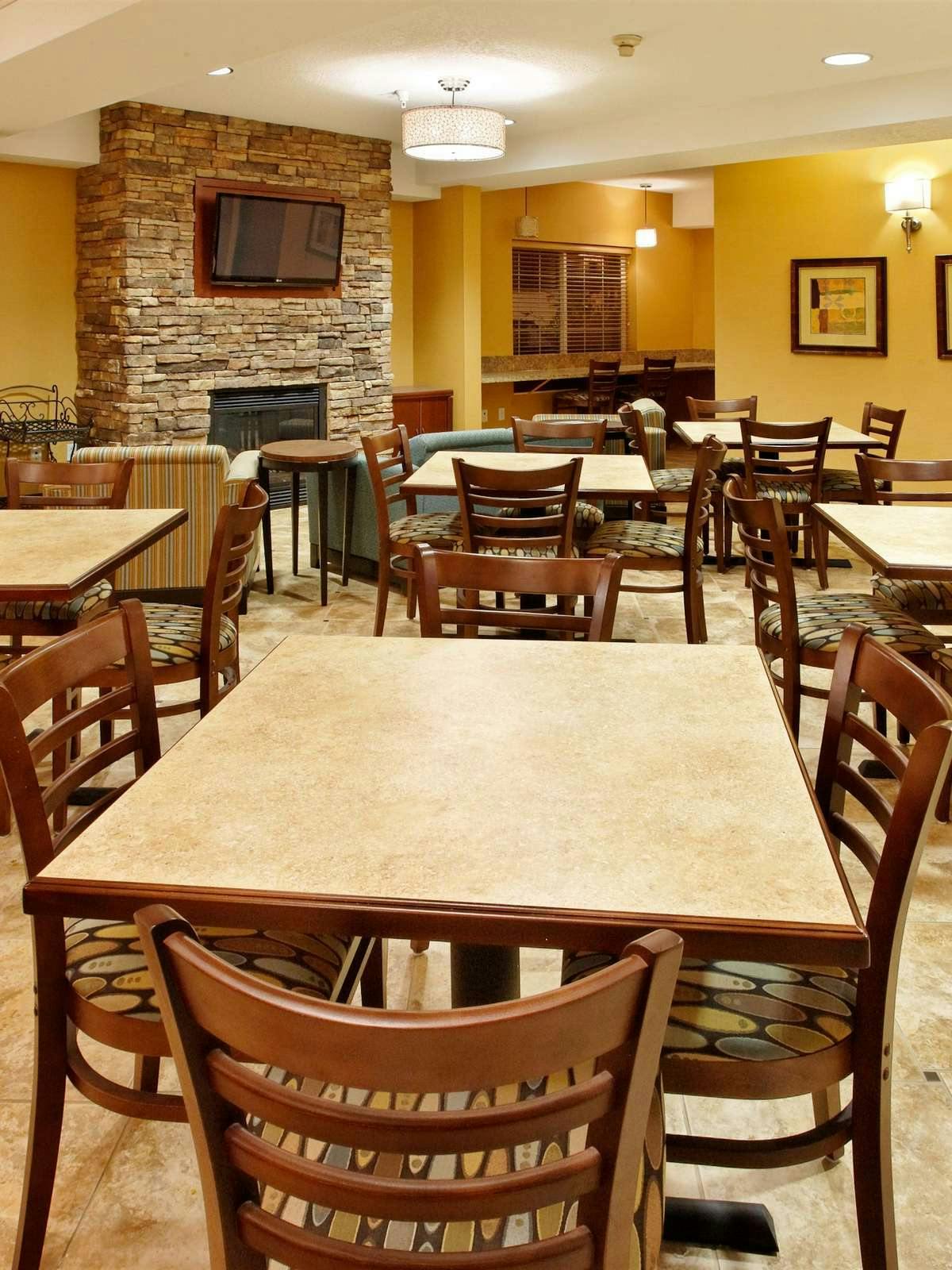 Hotel Holiday Inn Express Hotel & Suites Portland Jantzen Beach photo 5