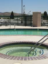 Hotel Holiday Inn Express Hotel & Suites Tehachapi photo 3