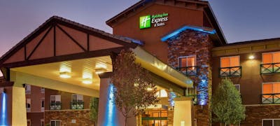 Holiday Inn Express Hotel & Suites Tehachapi