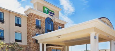Holiday Inn Express & Suites TEXARKANA