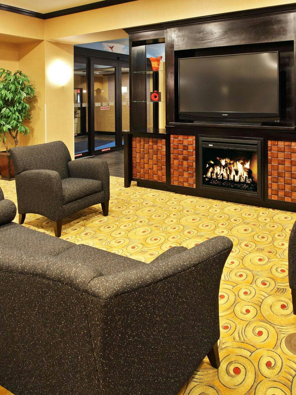 Hotel Holiday Inn Express Hotel & Suites Texarkana East photo 3