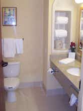 Hotel Holiday Inn Express Hotel & Suites Sebring photo 3