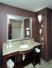 Hotel Holiday Inn Express Hotel & Suites Seguin photo 2