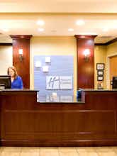 Hotel Holiday Inn Express Hotel & Suites Selma photo 5