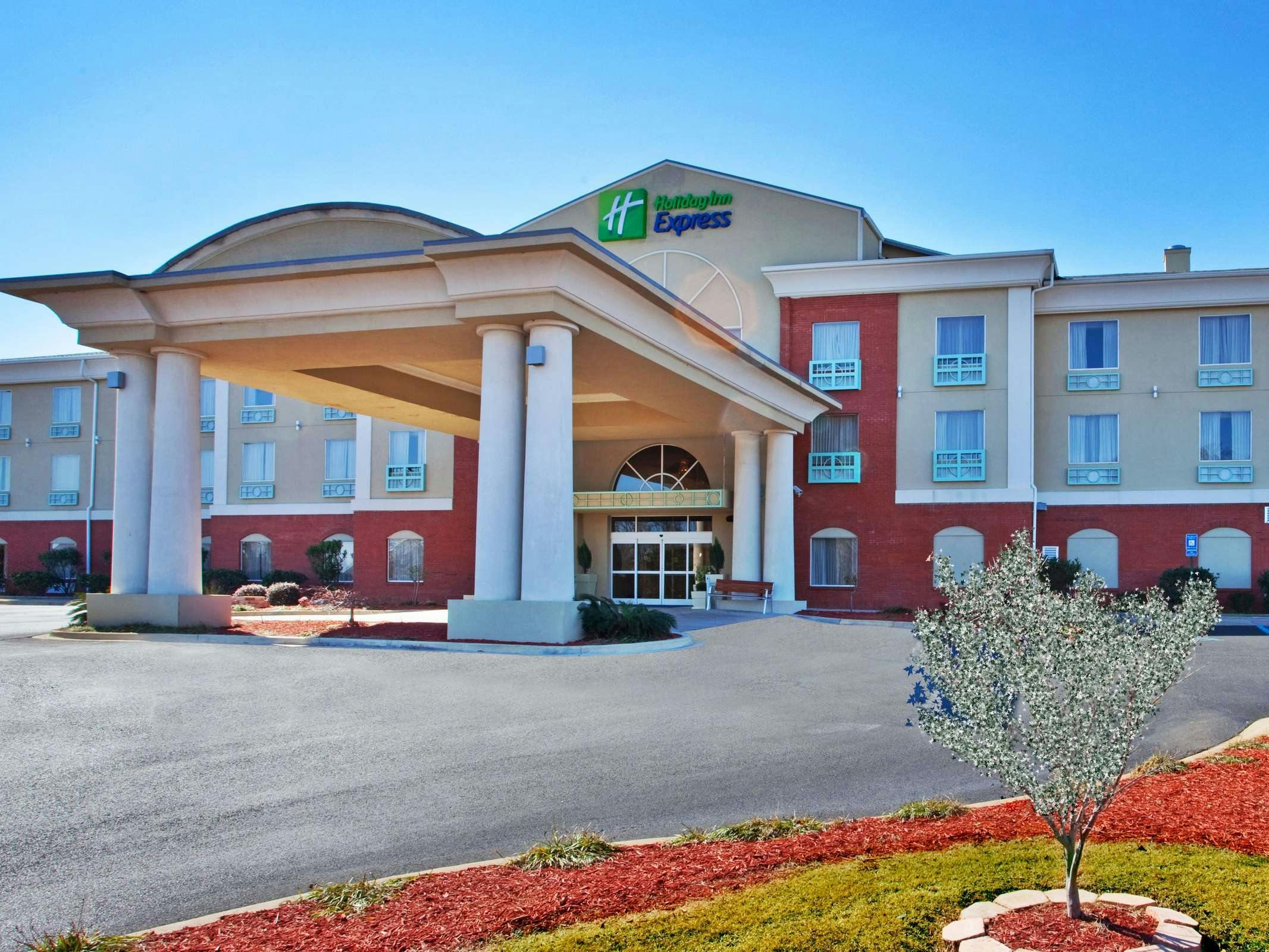 Holiday Inn Express Hotel & Suites Thomasville