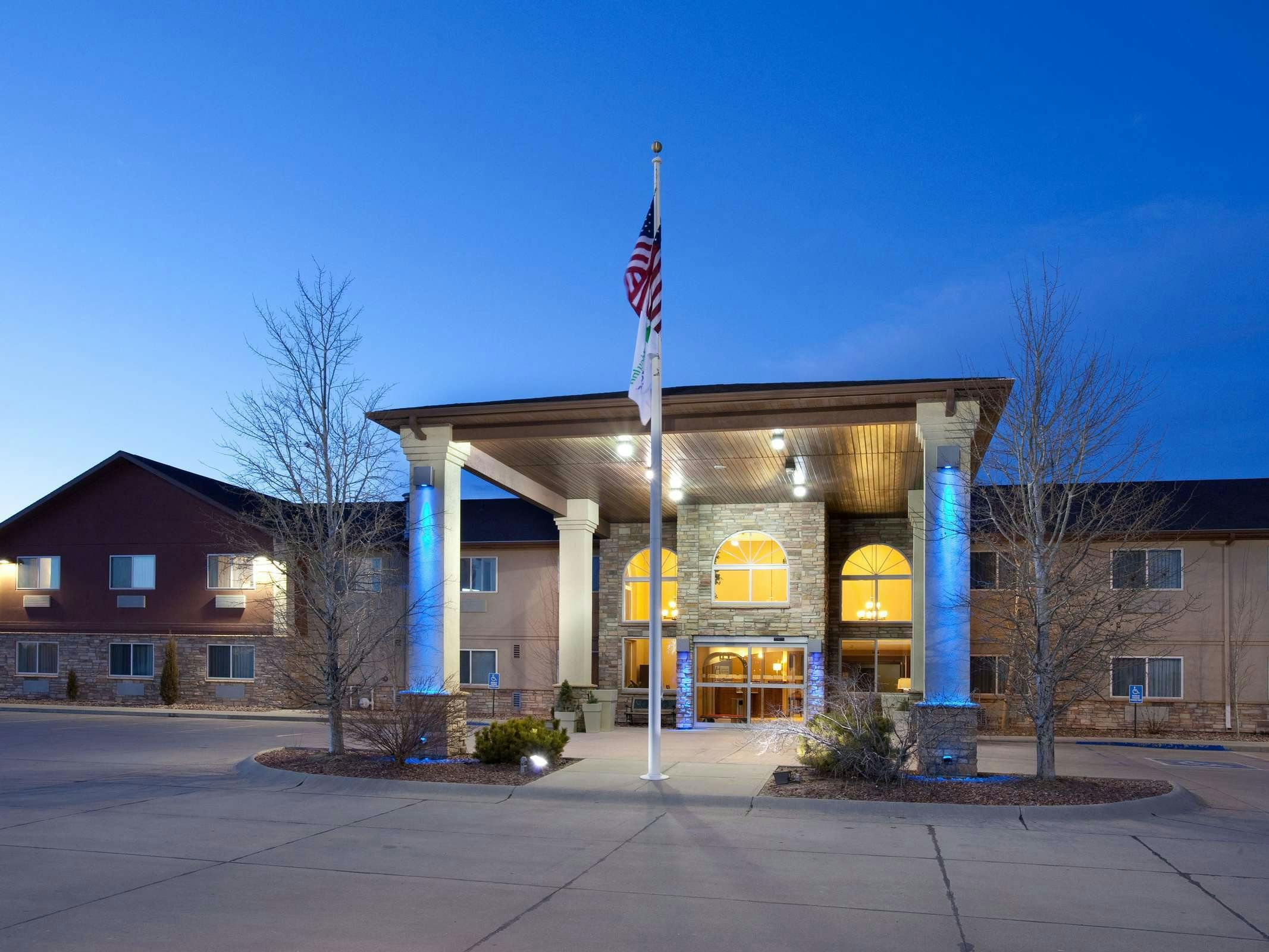 Holiday Inn Express Hotel & Suites Torrington